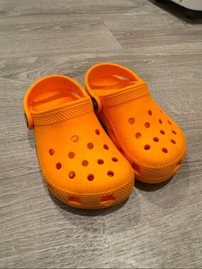 Toddler Classic Orange Clog